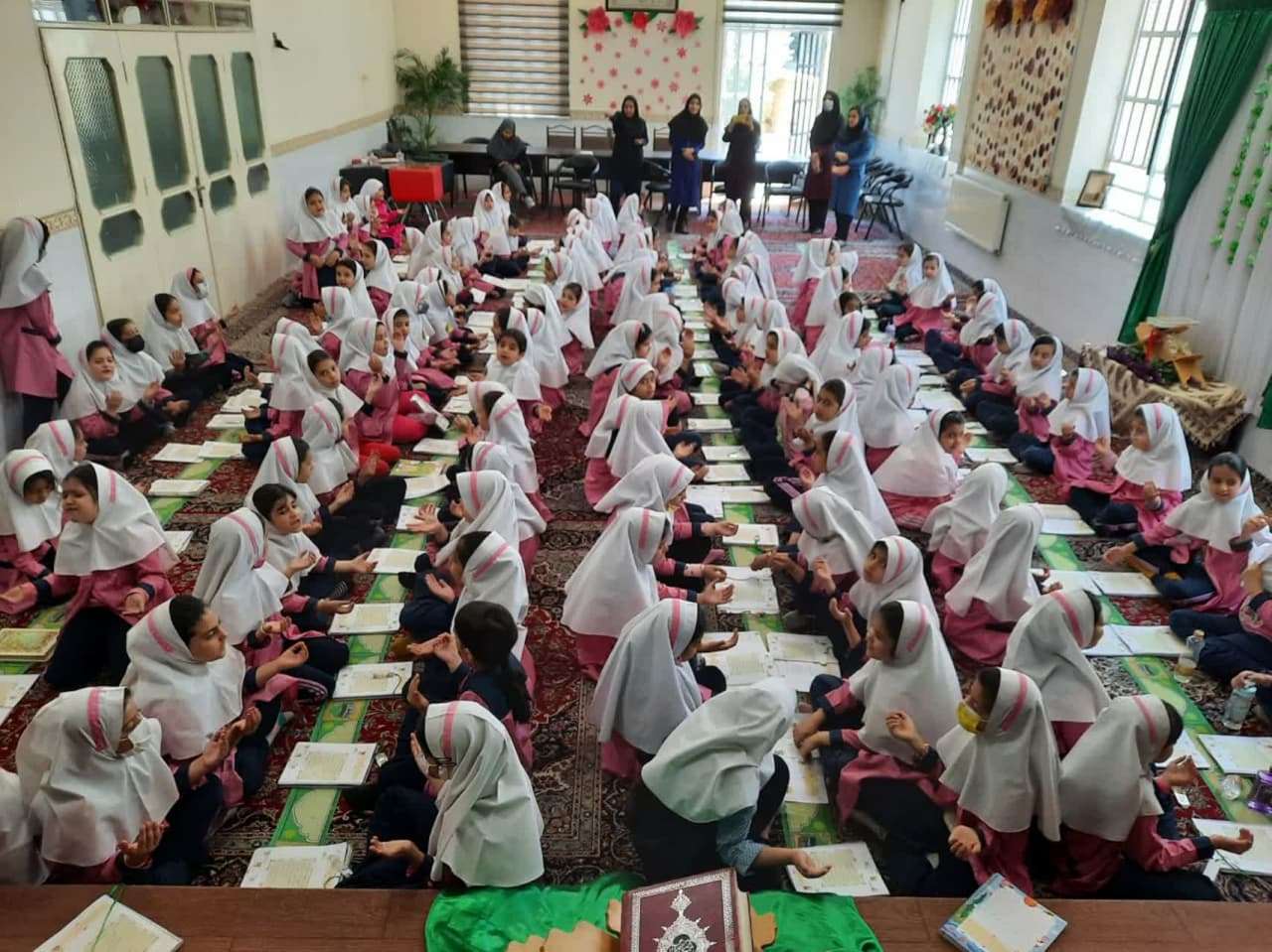 بزرگترین محفل انس با قرآن دانش آموزی