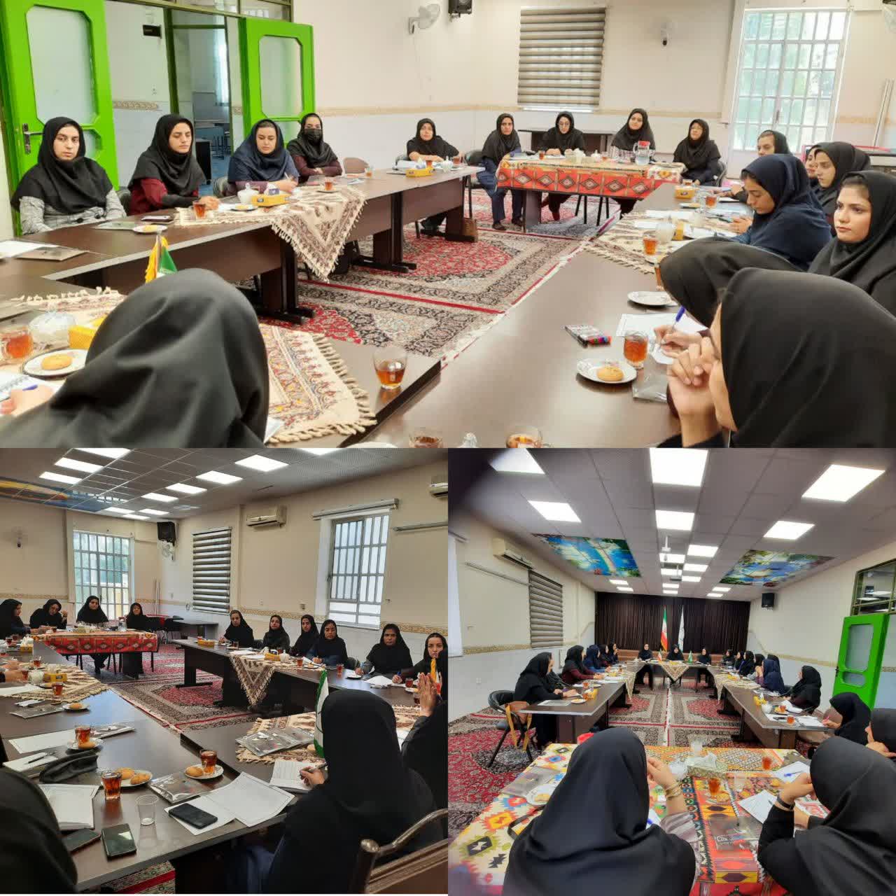 جلسه شورای آموزگاران