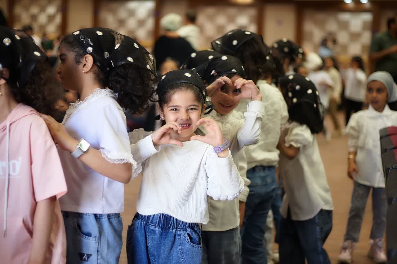 جشن الفبایی شکوفایی پایه کودکستان و اول