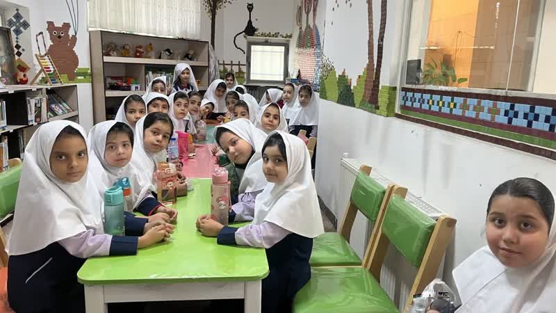 بازدید از کتابخانه غدیر