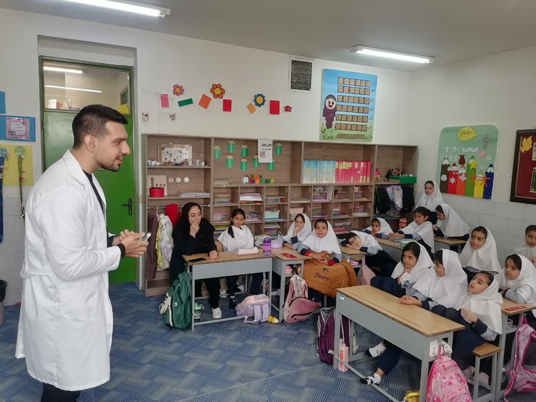 حضور کارشناس تغذیه به مناسبت هفته دیابت