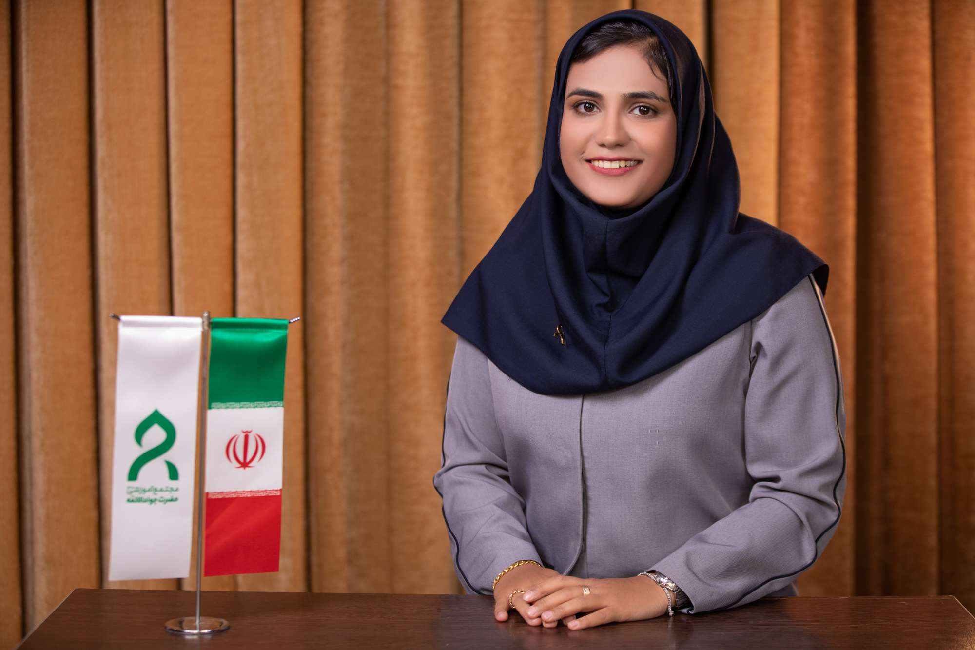 خانم مینا صدرا (آموزگار پیش دبستانی)