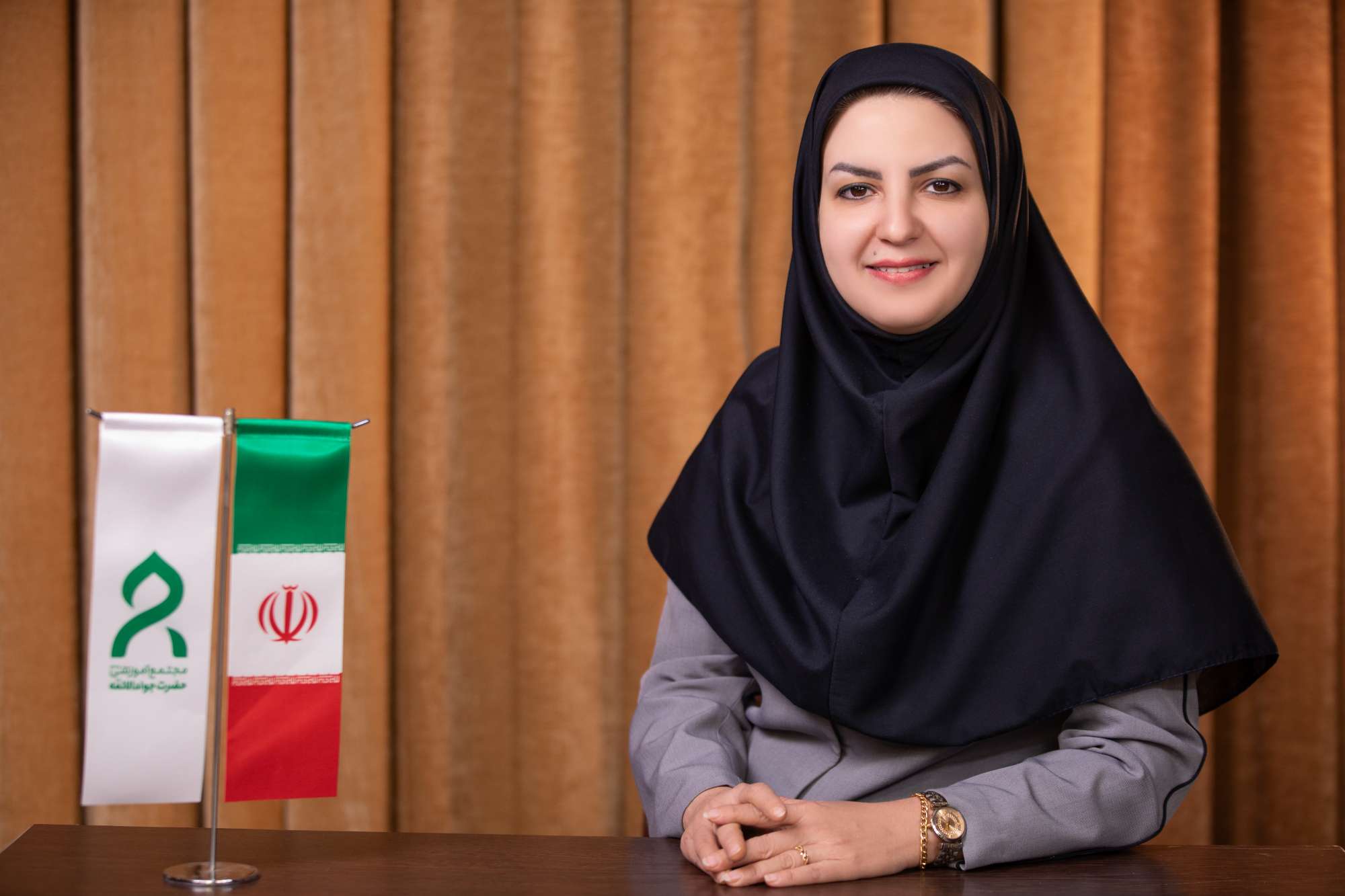 خانم منیره قدیرزاده (آموزگار پایه سوم)