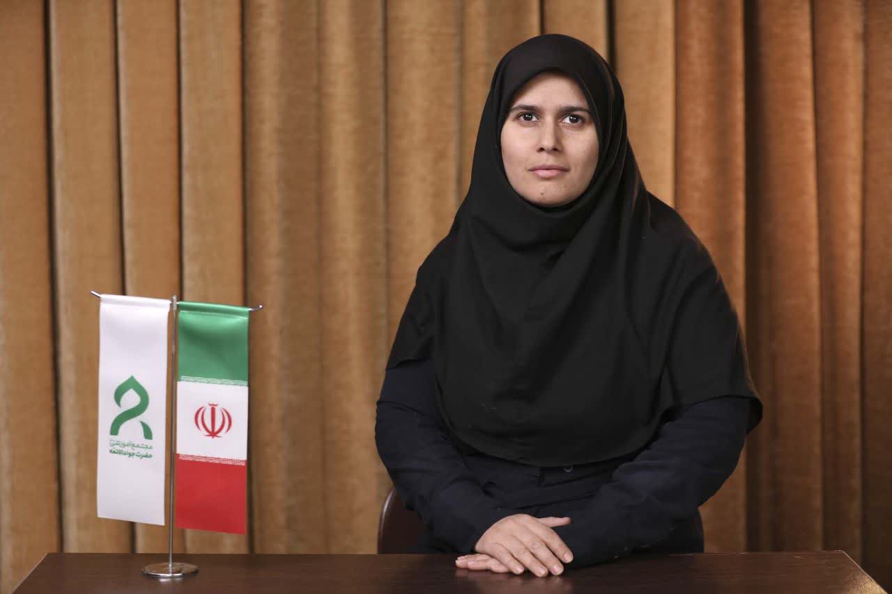 خانم مریم دهقان (مربی نقاشی)