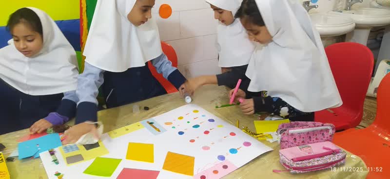 فعالیت روزنامه دیواری